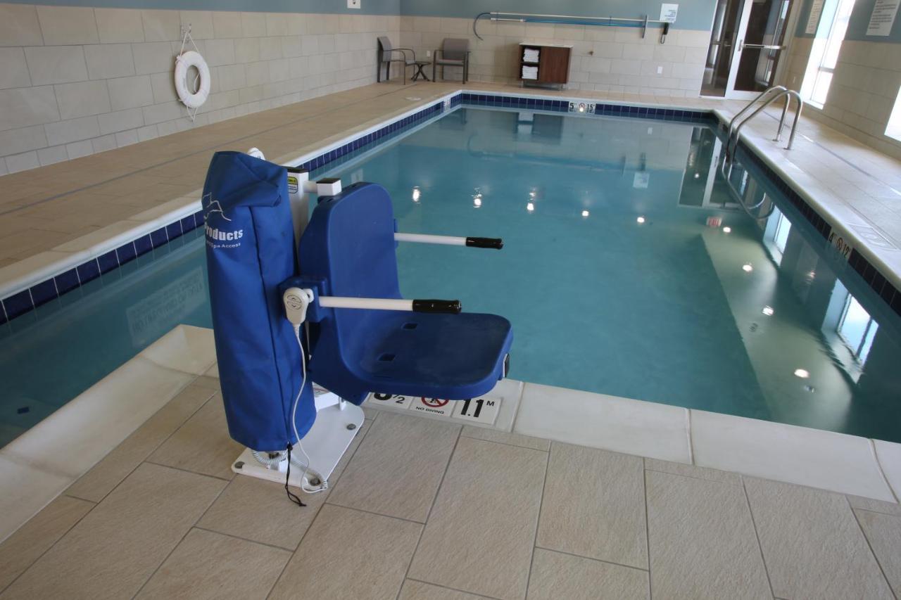 Holiday Inn Express - Mccook By Ihg Bagian luar foto